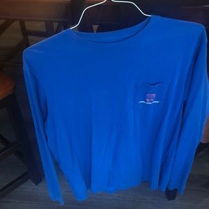 Men’s vineyard vines shirt